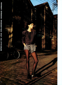 Lindbergh_Vogue_Italia_January_1985_05.thumb.png.34499a7dd27171e2a257e122c67c7bff.png