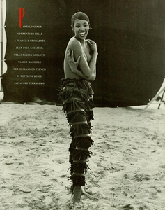 Lindbergh_Vogue_Italia_July_August_1988_04.thumb.png.7c88b367ce05a8ba0979ed7de5fb8bff.png