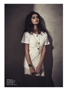 Maia-Cotton-Remix-Magazine-Editorial-Stephen-Tilley-Photography-04.thumb.jpg.77fd2f8a5f710b7951cdf5af4aabac47.jpg