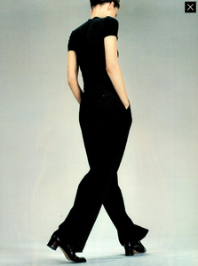 McDean_Jil_Sander_Spring_Summer_1996_04.thumb.png.9c4b08fe3837271e7f603463cd3fde0c.png