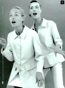 Meisel_Alberta_Ferretti_Spring_Summer_1996_06.thumb.png.bde15dfb4526d6001b5f37577c2ce85e.png