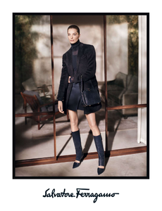 Sims_Salvatore_Ferragamo_Fall_Winter_13_14_01.thumb.png.19074606f8f7f52b8f6062efda47fede.png