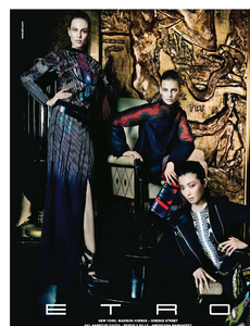 Testino_Etro_Fall_Winter_13_14_04.thumb.png.04848f7c8f13df7f0e9b247787fb5073.png