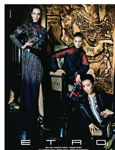 Testino_Etro_Fall_Winter_13_14_04.thumb.png.ee3d06e238bbe73fca95048be7310cc5.png