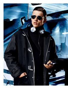 Testino_Michael_Kors_Fall_Winter_13_14_03.thumb.png.02212506909f9e65f5011e9011ae39cd.png