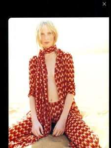 Testino_Missoni_Spring_Summer_1996_06.thumb.png.3da93f35d6fcdb550f4c99a10dee972e.png