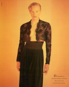 Thomas_Vogue_Italia_July_August_1988_02.thumb.png.fc0532a1644b5ab736e5702bc4d3e336.png