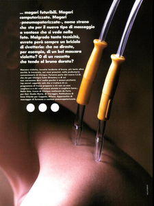 Vallhonrat_Vogue_Italia_January_1985_06.thumb.png.d5f9da0acf10af9e2cf7b1316f3e9057.png