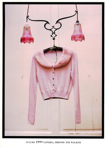 Walker_Blumarine_Fall_Winter_99_00_01.thumb.png.34e6da5b84ee9375092fdb21a5175a09.png