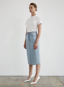 Woman_8a_DenimSkirt_Midi_Blue_Full_2aca4764-a69a-4ea8-8dcd-920e5a4c8420.jpg