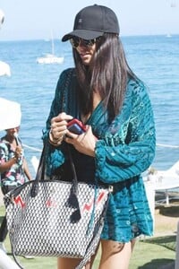 adriana-lima-3.jpg