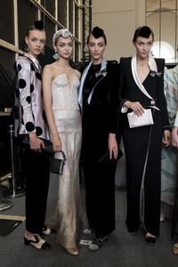 armani-prive-hc-bks-v-rf19-4516.thumb.jpg.2f98b8505863d9a1e2eeb17282be5266.jpg