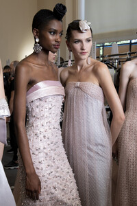armani-prive-hc-bks-v-rf19-4912.thumb.jpg.5d5ac95b36fbdf1852a746ccad49155a.jpg