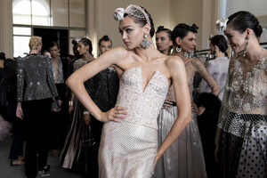 armani-prive-hc-bks-v-rf19-4933.thumb.jpg.9de4c55fba55b91822a8f4dec2fc3297.jpg