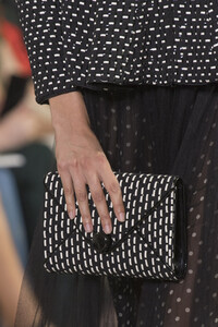 armani-prive-hc-clp-rf19-4983.thumb.jpg.b3c81b08b6fb5ab5c544a420bcfe6981.jpg