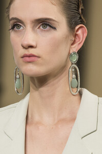 armani-prive-hc-clp-rf19-5118.thumb.jpg.d48c33323df6de063fe7e9c9fcd0b735.jpg