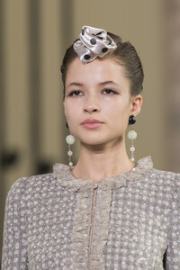 armani-prive-hc-clp-rf19-5245.thumb.jpg.53791e7121b57cbfe03eb98373bc7f06.jpg