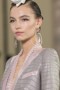 armani-prive-hc-clp-rf19-5254.thumb.jpg.168832d40552c8ec2ef6076c848fac70.jpg