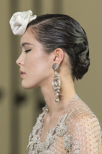 armani-prive-hc-clp-rf19-5475.thumb.jpg.f9c527e3c1e4895f94823c67dde5262d.jpg