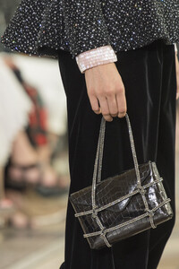 armani-prive-hc-clp-rf19-5518.thumb.jpg.06eb6fc6d8f4da26e46d387981c0f75d.jpg