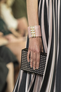 armani-prive-hc-clp-rf19-5540.thumb.jpg.1531e7776871eab76e0c8b9512b3e866.jpg