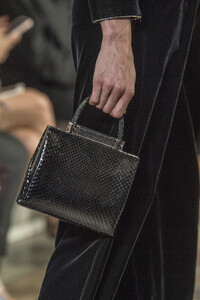 armani-prive-hc-clp-rf19-5581.thumb.jpg.8a45780a5938adfca89a889c08631331.jpg