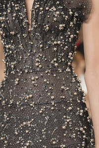 armani-prive-hc-clp-rf19-5739.thumb.jpg.ad66579ce537cbfe278a0dbf62350a91.jpg