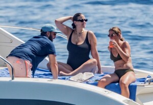 ashley-graham-holiday-in-nerano-italy-07-23-2019-0.jpg