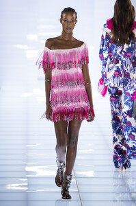 azzaro-hc-rf19-2833.thumb.jpg.f7d9d675198ff86adcf8dd49ecef15e1.jpg