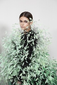 backstage-defile-givenchy-automne-hiver-2019-2020-paris-coulisses-39.thumb.jpg.230edc3cbefaeece334460bb8e194b61.jpg
