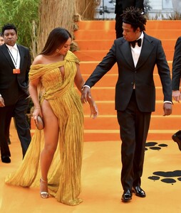 beyonce-the-lion-king-premiere-in-london-5.jpg