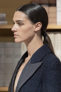 chanel-hc-clp-rf19-1248.thumb.jpg.4b446839738774eb57ec9f61f5a080ea.jpg