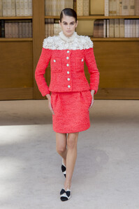 chanel-hc-rf19-3530.thumb.jpg.99e695c96559961b1f6462d770305899.jpg