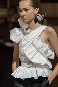 detail-defile-chanel-automne-hiver-2019-2020-paris-detail-110.thumb.jpg.35b58663df6ee29bba3b50590ef7cd1d.jpg
