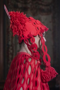 detail-defile-valentino-automne-hiver-2019-2020-paris-detail-140.thumb.jpg.c0865d0e4fcd80d5e0b4e5cd9cccd07b.jpg
