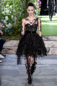dior-hc-rf19-1925.thumb.jpg.3c687aa0dd4a8441452249ce7fdbd667.jpg