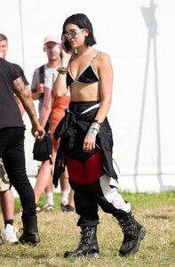 dua-lipa-2019-glastonbury-festival-at-worthy-farm-in-pilton-06-28-2019-1.jpg