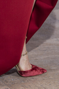 elie-saab-hc-clp-rf19-1472.thumb.jpg.a5ea390aa314f01ae7398f6e8dac77f1.jpg