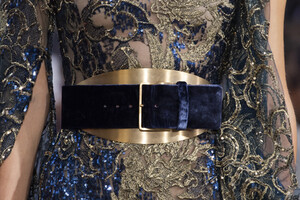 elie-saab-hc-clp-rf19-2061.thumb.jpg.78cb4be25b66e12c21ad3c430c19ece9.jpg