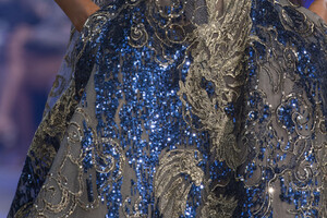 elie-saab-hc-clp-rf19-2098.thumb.jpg.1ffc7d15811bc4d35c2ba24aba8bcd86.jpg