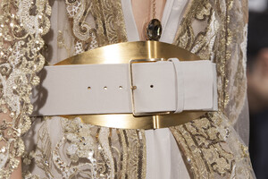 elie-saab-hc-clp-rf19-2517.thumb.jpg.bc97fb712b2f2deb1ccc9e03fd7b236b.jpg