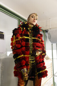 gaultier-hc-bks-m-rf19-1090.thumb.jpg.619c046fb185f66f44e9e4d39ae35a9c.jpg