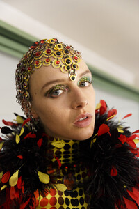 gaultier-hc-bks-m-rf19-1095.thumb.jpg.4374d077eb8060a842a94e0b55fb45d9.jpg