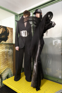 gaultier-hc-bks-m-rf19-1192.thumb.jpg.8e50d5193df9db797b895a557ab4a3b6.jpg