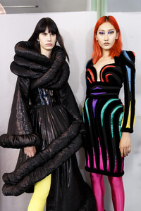 gaultier-hc-bks-m-rf19-1434.thumb.jpg.846cd327519941ac203fef32d2d5691d.jpg