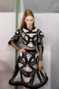 gaultier-hc-bks-m-rf19-1448.thumb.jpg.eb46510af17a27c18616151333a89cda.jpg