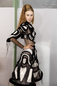gaultier-hc-bks-m-rf19-1451.thumb.jpg.c38e122517acc198376c0c73fc2c4ed2.jpg