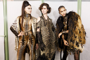 gaultier-hc-bks-m-rf19-1615.thumb.jpg.c17d9ca495727b63cf18b6a8cb92f3a8.jpg
