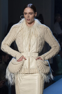 gaultier-hc-clp-rf19-2692.thumb.jpg.2da929190d0212b4e387b1d5767fefe2.jpg