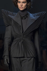 gaultier-hc-clp-rf19-2755.thumb.jpg.b922885b64c6f3bc57138c16c707ece2.jpg